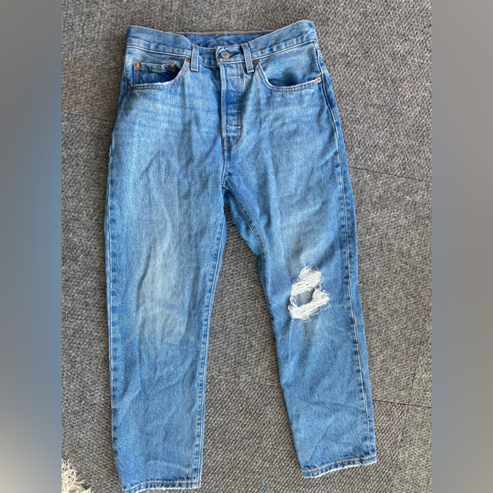 Levi’s 501 100% cotton distressed jeans